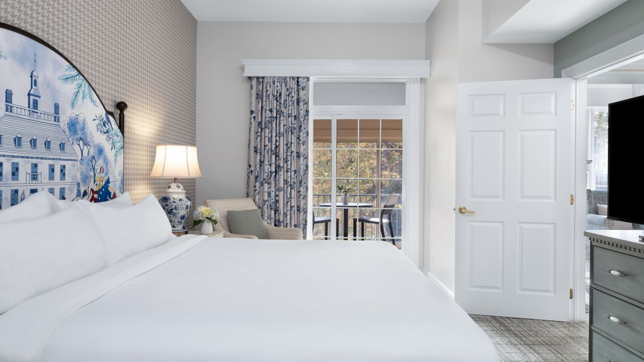 Primary Bedroom (1-Bedroom Villa)